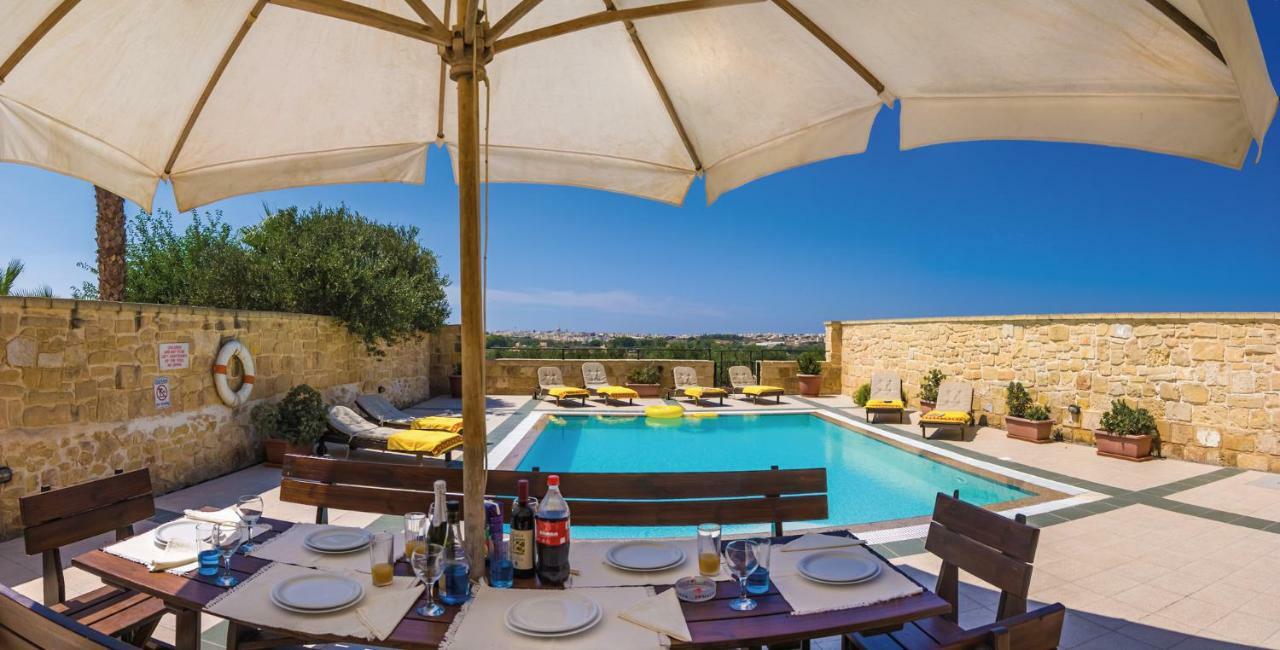 Villa Blueberry Hills Żejtun Esterno foto