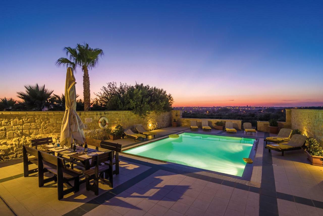Villa Blueberry Hills Żejtun Esterno foto